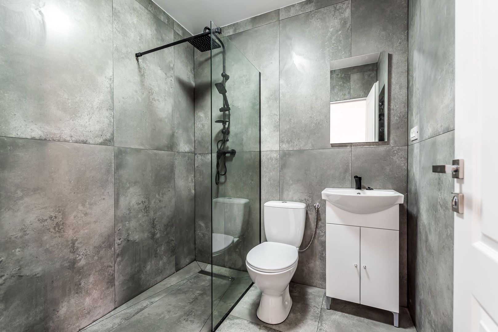 Central Arad | Apartament | 43 mp construiți | renovat - Poză 6