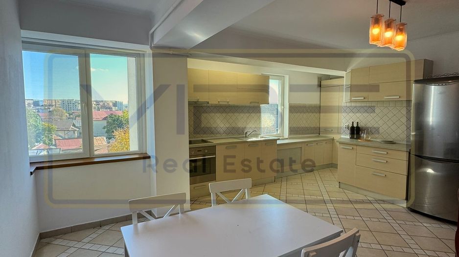 Apartament 3 camere 2 bai parcare 10 min Palas Campus - Poză 16