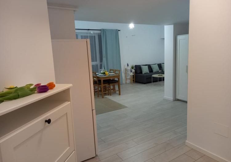 Apartament lux 2 camere de inchiriat, terasa,bloc nou-Plaza Roamania PetFriendly - Poză 5