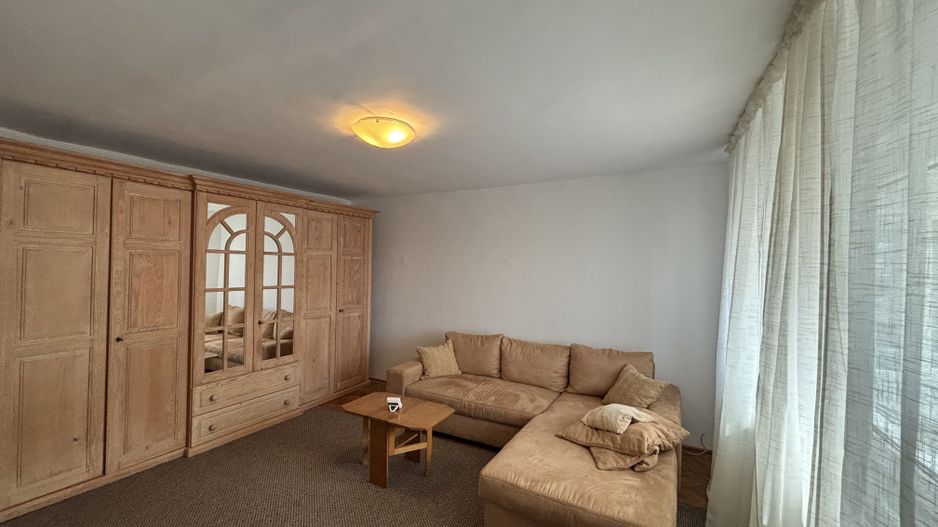 Apartament o cameră la 5 minute de Cetății - Poză 2