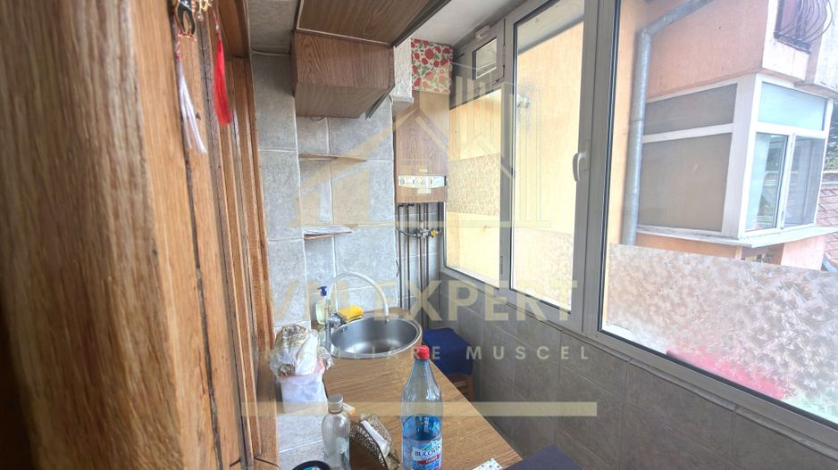 APARTAMENT 4 CAMERE ETAJ 3 CENTRU PRIMĂRIE CAMPULUNG - Poză 22