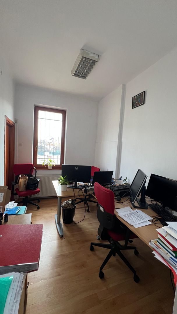 Vilă de Prestigiul în Inima Cartierului Cotroceni – Strada Clunet - Poză 9