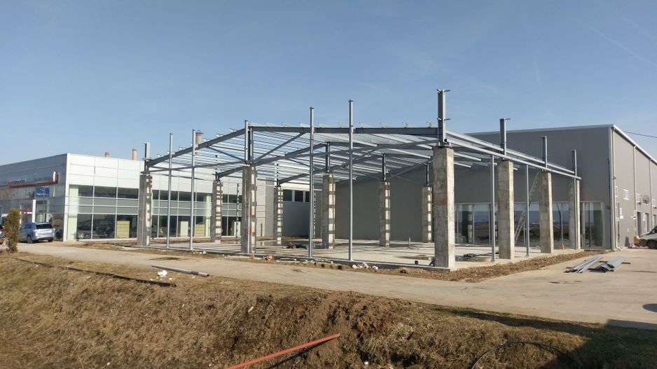 Spatiu Comercial,Showroom si birouri - inchiriere- 900 mp.  zona Calea Sagului - Poză 3