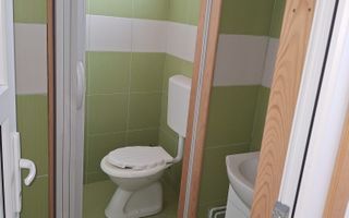 Casa cu 15 camere de vanzare in Bazna, Sibiu ( azil, pensiune) - Poză 7