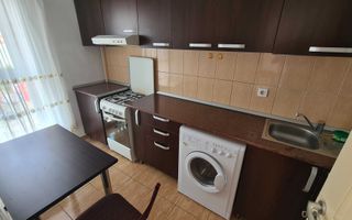 Garsonieră Răsărit de Soare, centrala, balcon, etaj 4, mobilată complet - Poză 1
