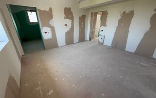 CASA INDIVIDUALA - 5 CAMERE, INCALZIRE PARDOSEALA , TEREN 420 COMIS 0% - Poză 4