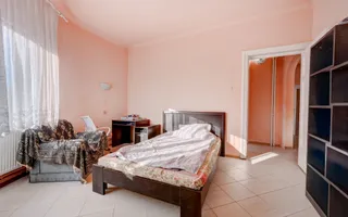 Zona C Calarrasilor ,apartament în imobil interbelic - Poză 11