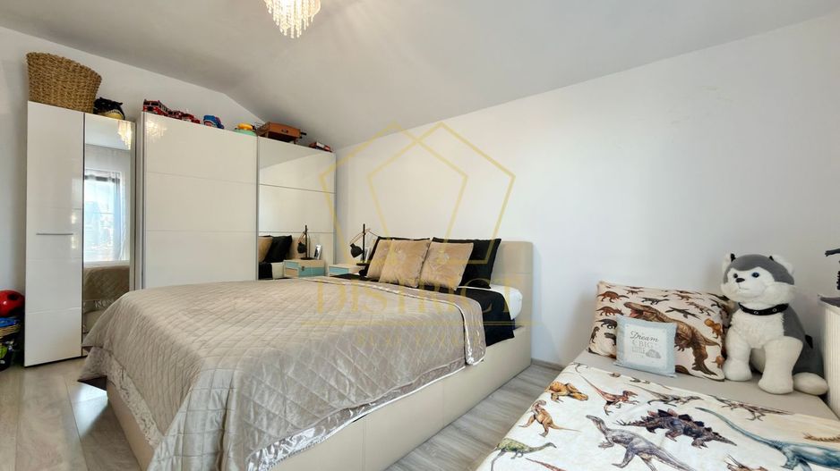 Apartament cu 2 camere complet mobilat si utilat la etajul 1 in Giroc la asfalt. - Poză 2