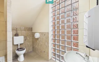 Clădire comercială P+1 de închiriat - Poză 15