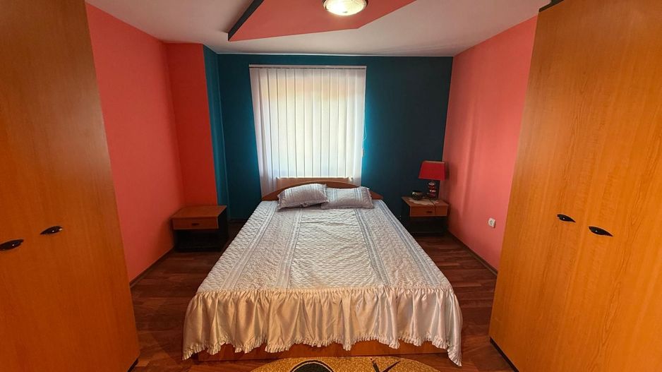 Vila S+P+1,+ garaj inchis + terasa si teren intravilan 6300 mp - Poză 23
