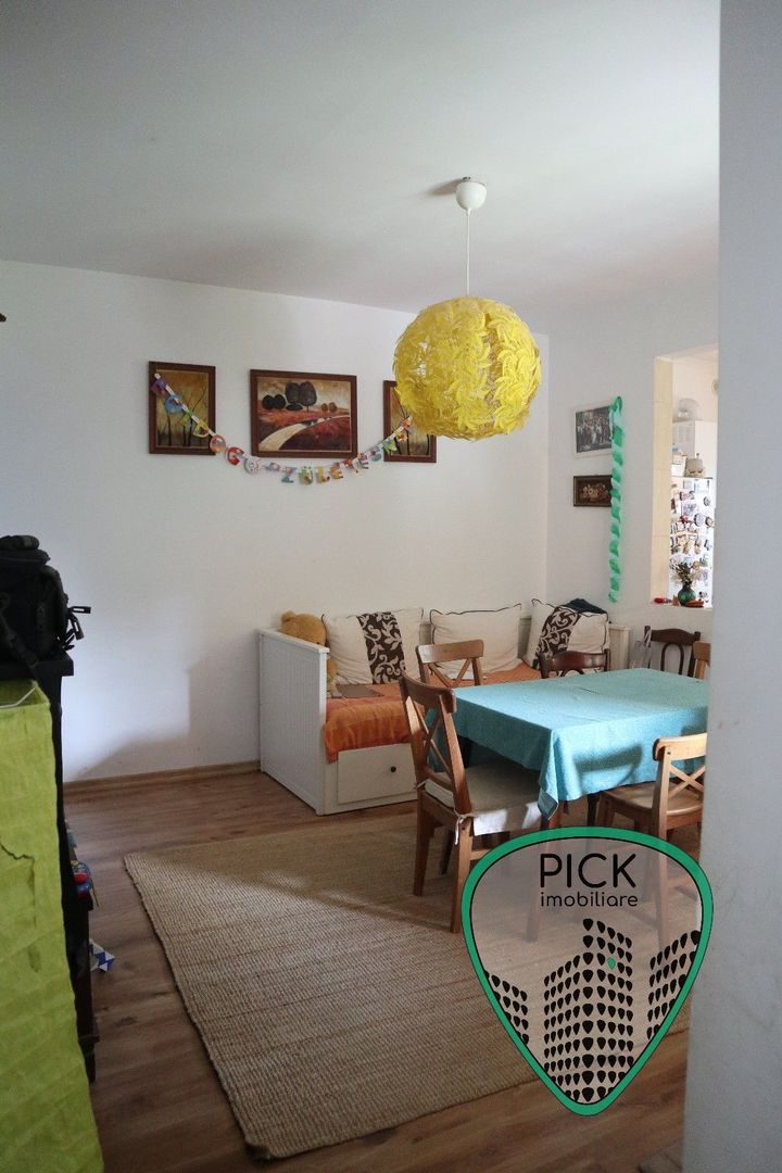 P 1151 Casă cu 4 camere în Sâncraiu de Mureș, jud. Mureș - Poză 6