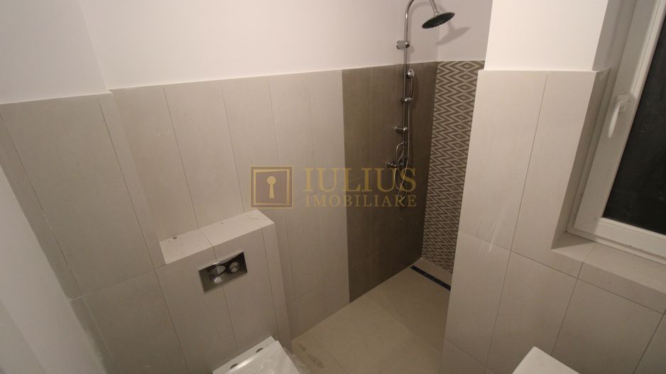 1/2 duplex spatios , spatiu verde generos, locuri de parcare-Mosnita - Poză 22