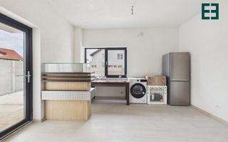 Casă nouă cu 4 camere - Tisa Nouă - Arad - Poză 7