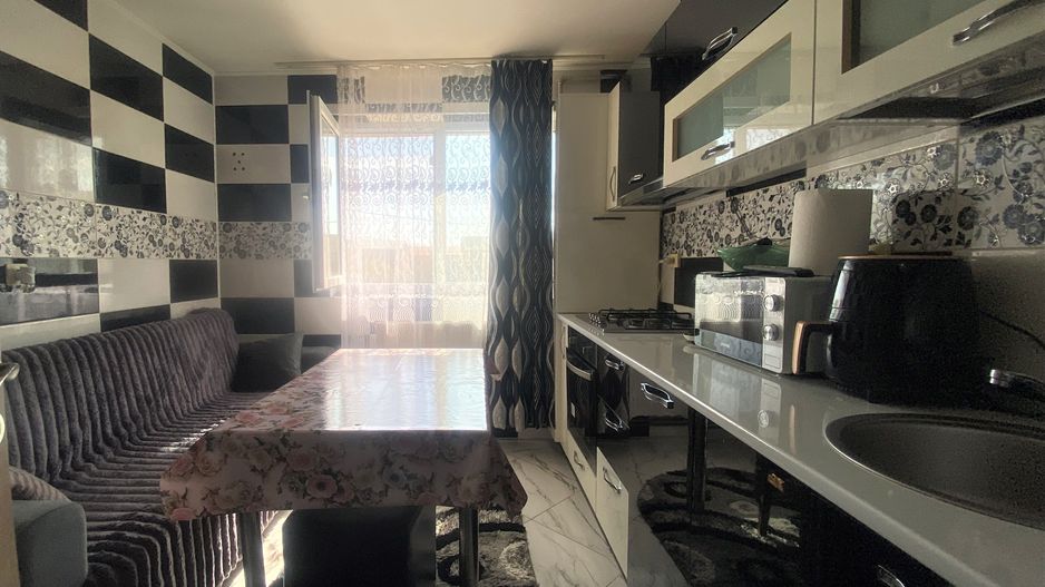 Vanzare apartament 2 camere luminos și primitor – Micro 11,Târgoviște - Poză 6
