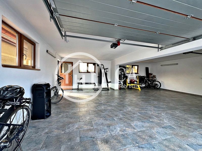 Casă de vânzare P+M cu 5 camere în Mădăras, Bihor - Poză 11