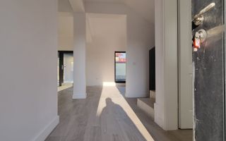 Vilă NOUĂ | Curte 400 mp | Mansardă pe placă | Lângă Parc Ghidigeni - Poză 3