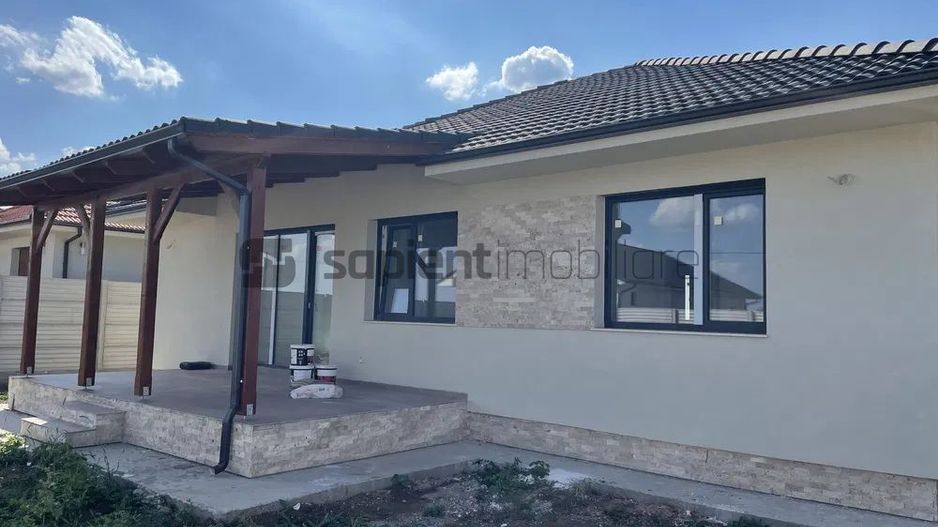 Sapient | Casă în Sântandrei spre ieșirea către loc. Palota - Poză 3