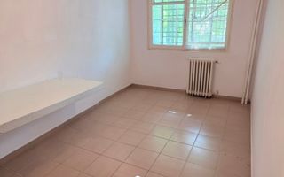 Apartament cu 3 camere, fost cabinet medical, parter, zona CUZA VODĂ; - Poză 6