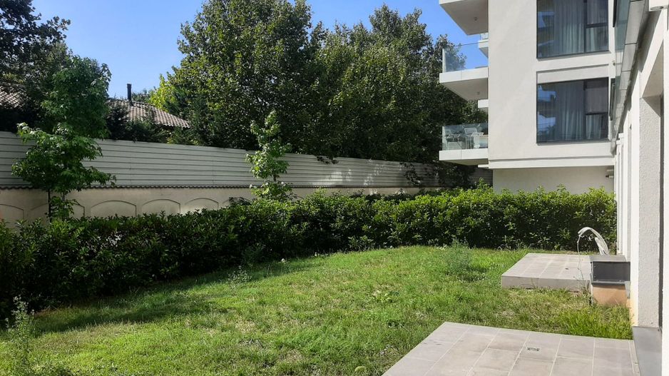 APARTAMENT PREMIUM CU 5 CAMERE ȘI GRĂDINĂ PRIVATĂ DE 160 MP - Poză 1