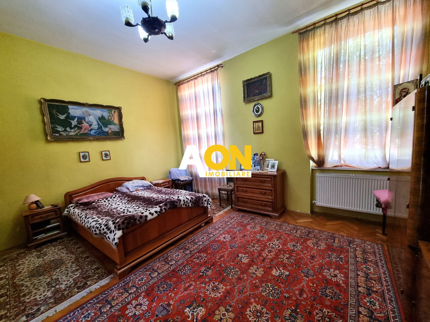 De vanzare casa 5 camere, 1200mp teren, zona ultracentrala - Poză 5