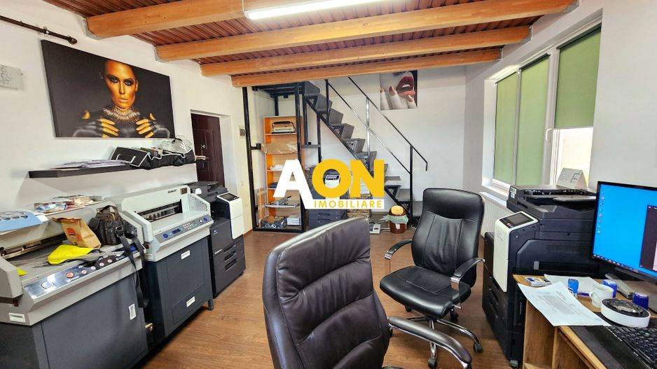 Apartament 4 camere, 2 bai,pretabil pt. birouri, zona ultracentrala - Poză 1