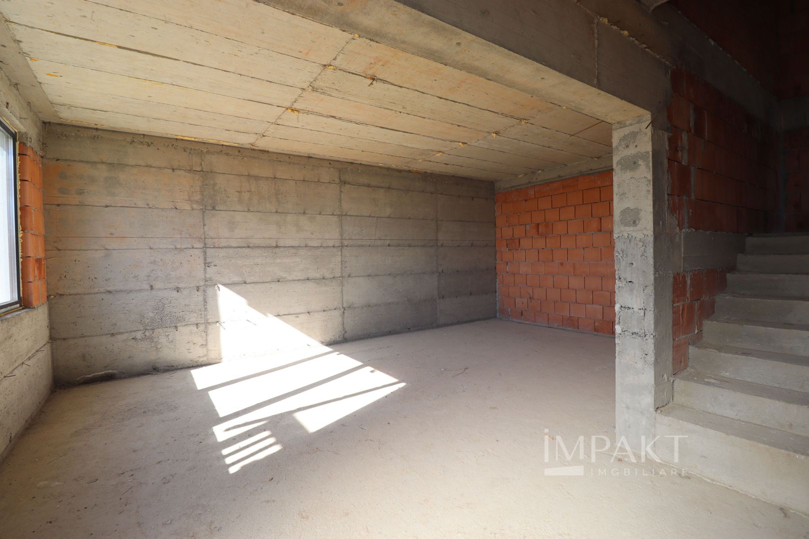 Casa superba si spatioasa, situata in Salicea! - Poză 3