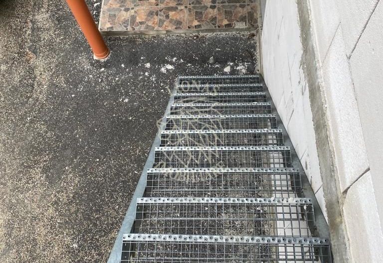 Imobil cu magazin 75 mp-teren 200 mp-Oportunitati Business-Colibita - Poză 8