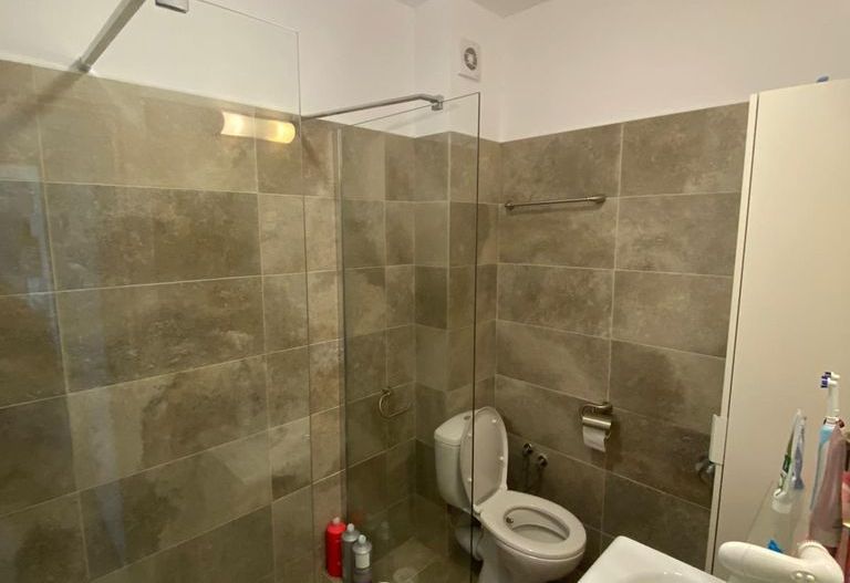 Vânzare apartament de 3 camere decomandat in Chiajna cu parcare - Poză 9