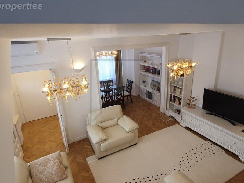 Vanzare Vila 5 camere Domenii - Poză 4