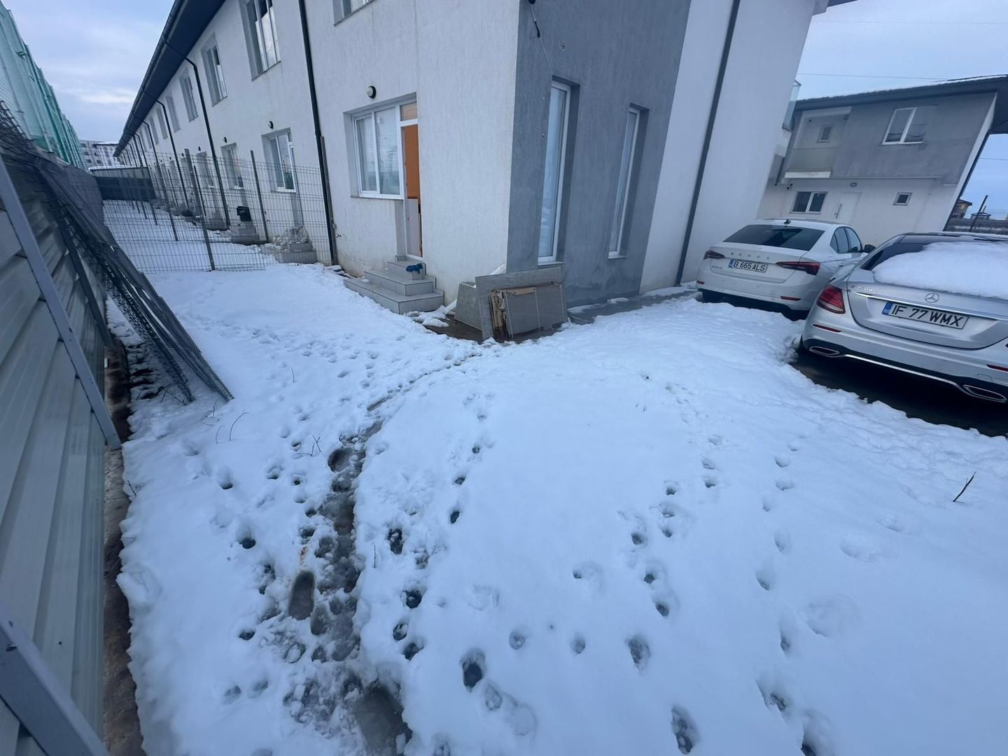 CASA INSIRUITA RIVIERA PARK, PARTIAL MOBILATA, CURTE 150 MP, COMIS 0% - Poză 18