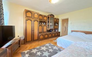 Apartament 3 camere | Lift | 65 mp | Centru - Poză 1
