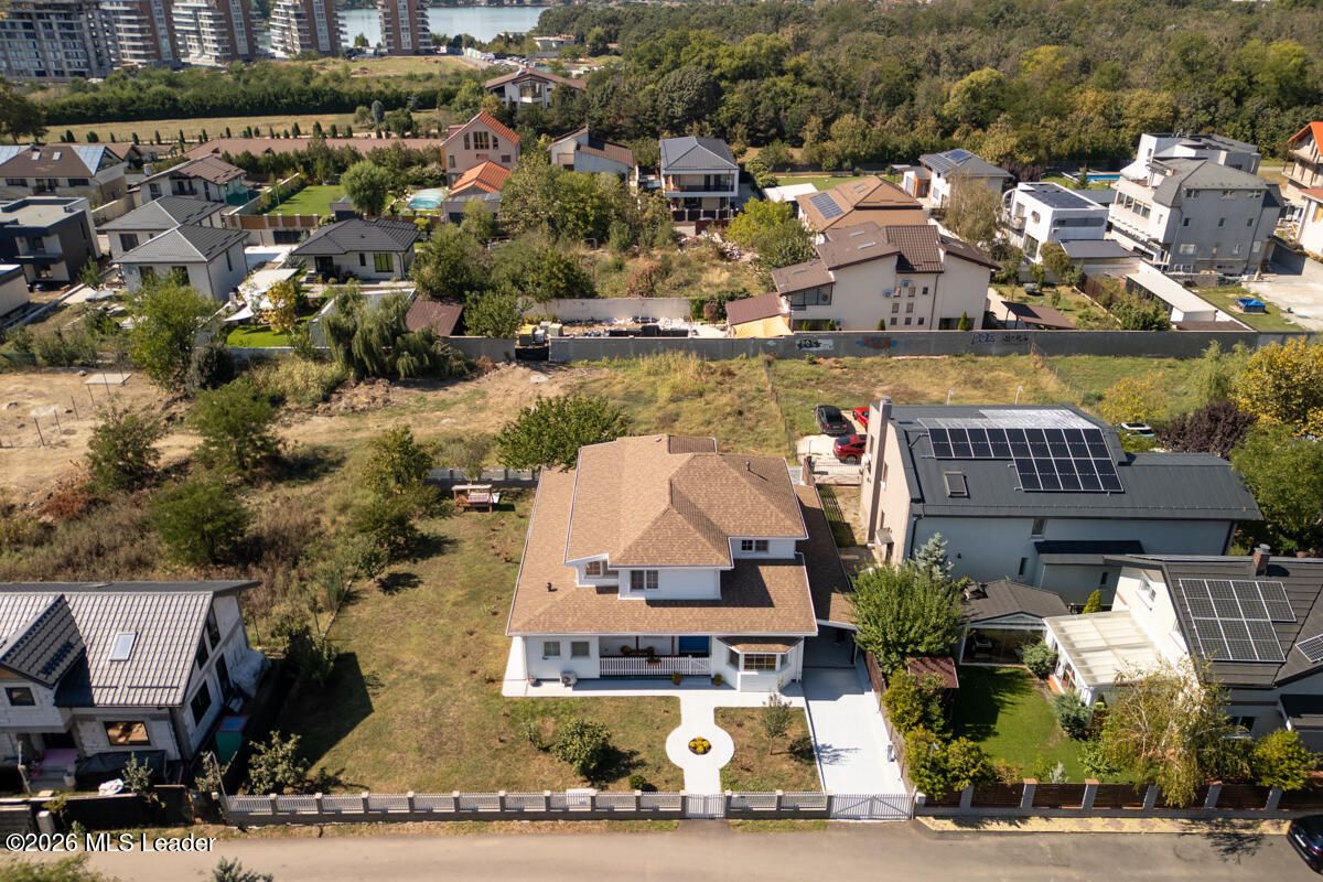 Pantelimon - Lebada, Vila Americana 301 mp, vedere la lac, creditabila - Poză 56