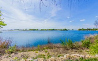 DOMENIU DE LUX DE VANZARE IN APA NORD cu deschidere la lac - Poză 5