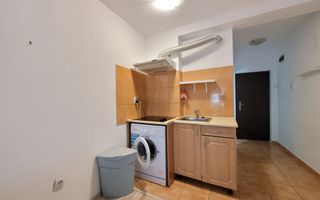 Garsoniera renovata zona Stefan cel Mare Etaj 3/7 - Poză 4