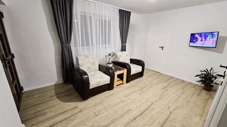 Casă individuală în Turnișor – 5 camere, garaj, teren 460 mp - Poză 7