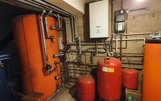 Casa parter+demisol, 1200 mp teren, pretabila pt 2 familii, Sard - Poză 24