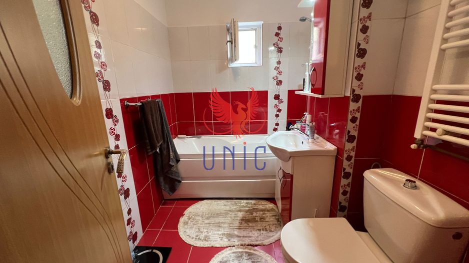 Apartament 3 camere I-uri 1 Mai - Poză 9