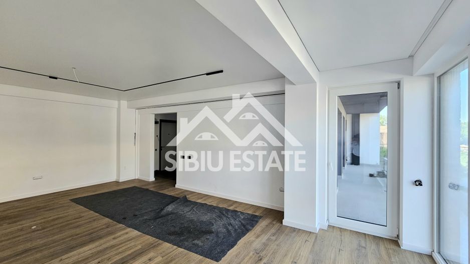 Apartament Premuim 3 camere garaj Sibiu central - Poză 14