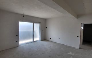 Apartament cu scara interioara - zona Kaufland - Poză 1