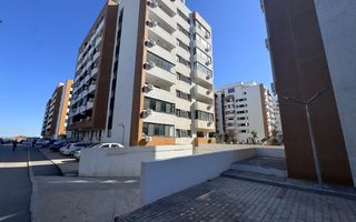 Apartament cu o camera, piscina exterioara, metrou Berceni - Poză 10