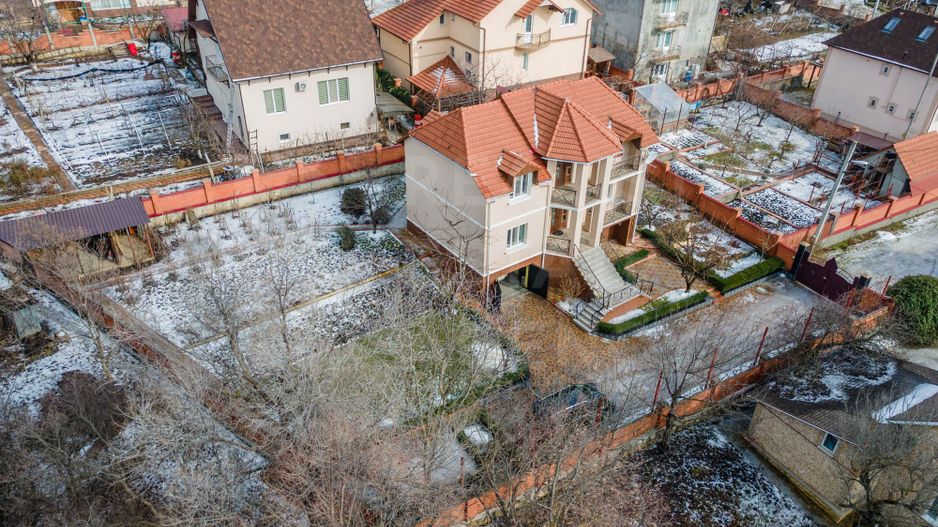 Vânzare, casă, 3 nivele, 200 mp + 10 ari, str. Gura Văii, Rîșcani - Poză 54