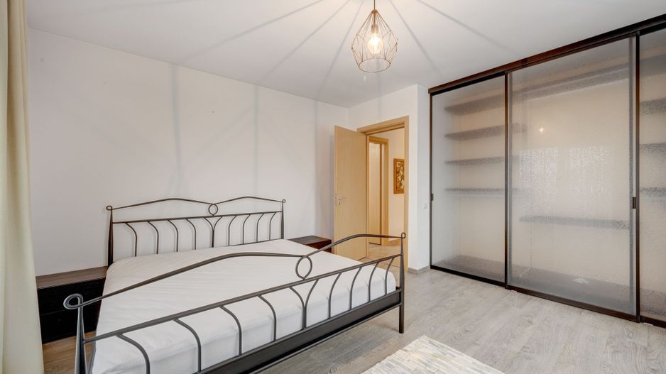 Vila de vanzare in Otopeni-central, zona linistita-Comision 0% - Poză 11