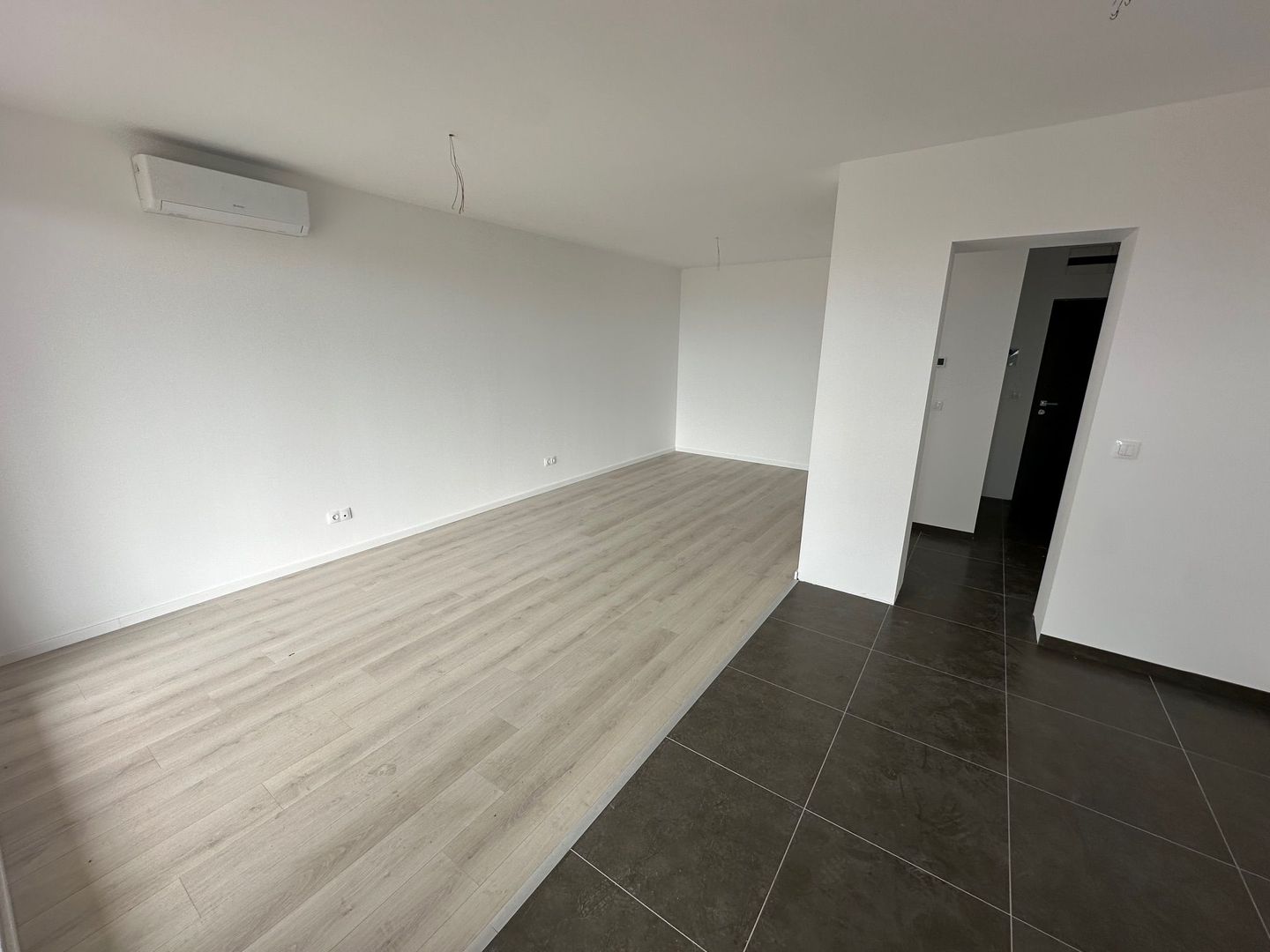 Apartament 2 camere zona Lipovei - Poză 9