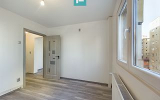 Apartament 3 camere pe str Hateg in Vlaicu - Poză 5