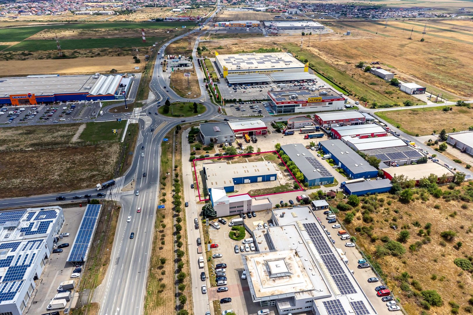 Reprezentanță auto de vânzare – Arad, Zona Industrială Micalaca Est - Poză 2