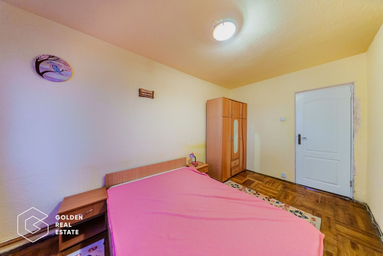 Apartament  4 camere, etaj 1, zona Vlaicu, centrală proprie, loc de parcare - Poză 5