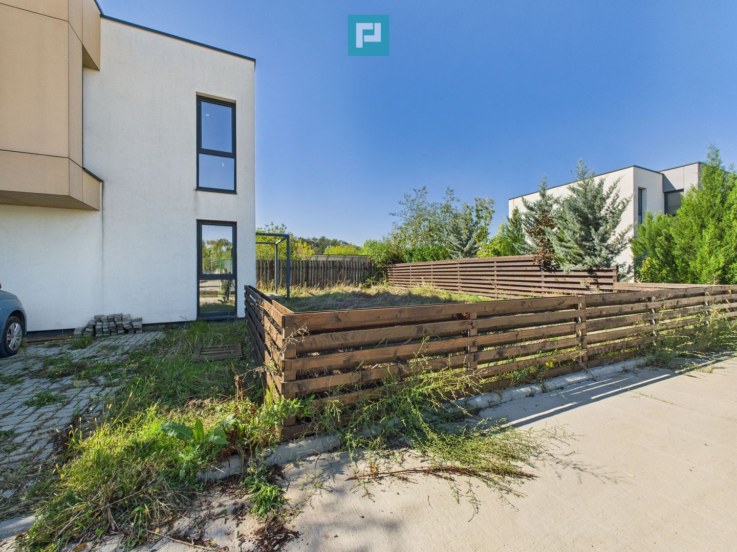 Casă modernă 3 dormitoare, curte generoasă și parcare dublă-CORBEANCA - Poză 2