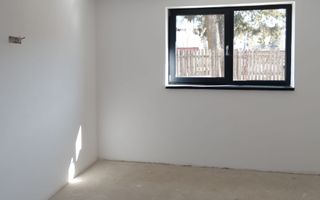 Casa individuala Sacele, 150 mp, 231 mp teren, renovata integral 2025 - Poză 13