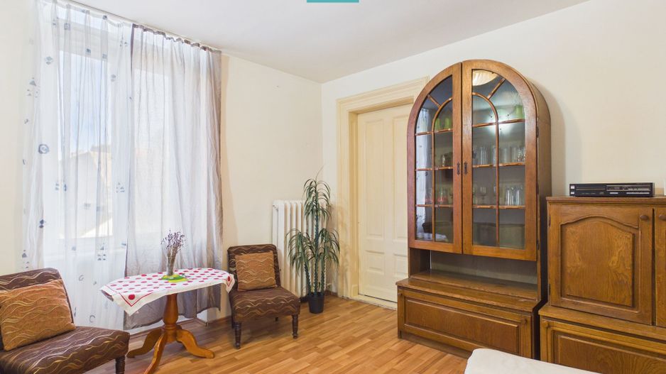 Apartament ultracentral cu 2 camere de închiriat - Poză 1