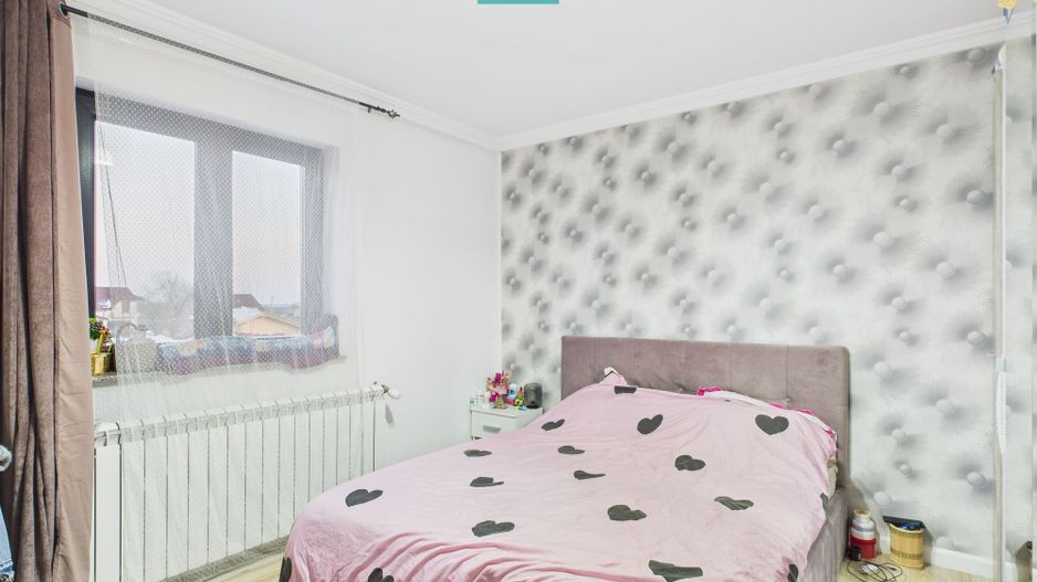 Casă cu 3 camere, P+1–Giarmata - Poză 13